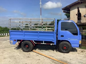 รถบรรทุก6ล้อเล็ก