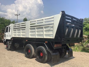 MITSUBISHI FUSO UD 230แรงม้า รถบรรทุก 10ล้อ ดั้มพ์ ปี2001