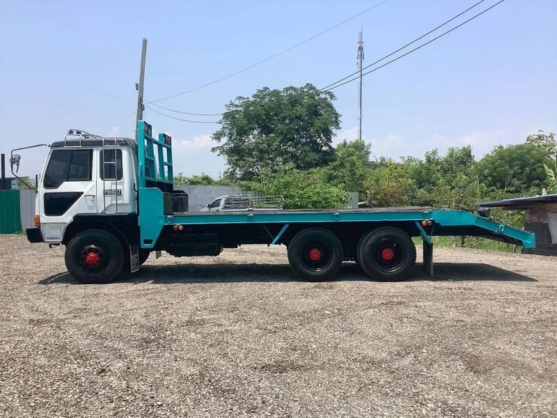 MITSUBISHI FUSO Fn527 190แรงม้า รถบรรทุก 10ล้อ รถบรรทุกอื่นๆ ปี1995