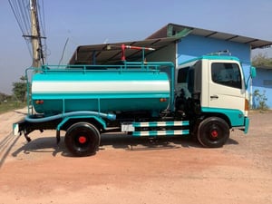 HINO Fc4j 150แรงม้า รถบรรทุก 6ล้อ บรรทุกน้ำ ปี2006 HINO Fc4j 150แรงม้า รถบรรทุก 6ล้อ บรรทุกน้ำ ปี2006