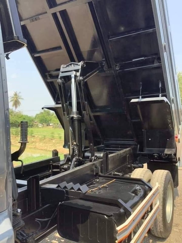 รถดั้ม รถดั้ม