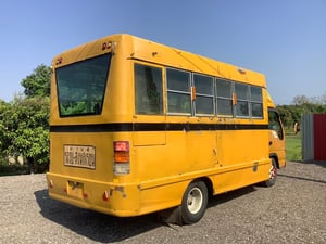 ISUZU NKR 135แรงม้า รถบรรทุก 6ล้อ สองแถว ปี2009