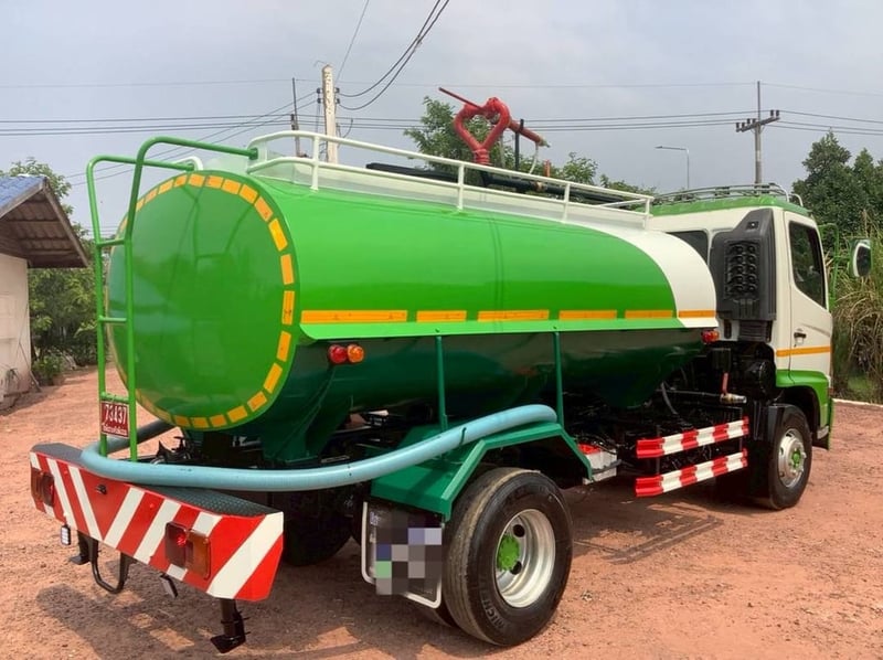 HINO Fc9j 150แรงม้า รถบรรทุก 6ล้อ บรรทุกน้ำ ปี2006 HINO Fc9j 150แรงม้า รถบรรทุก 6ล้อ บรรทุกน้ำ ปี2006