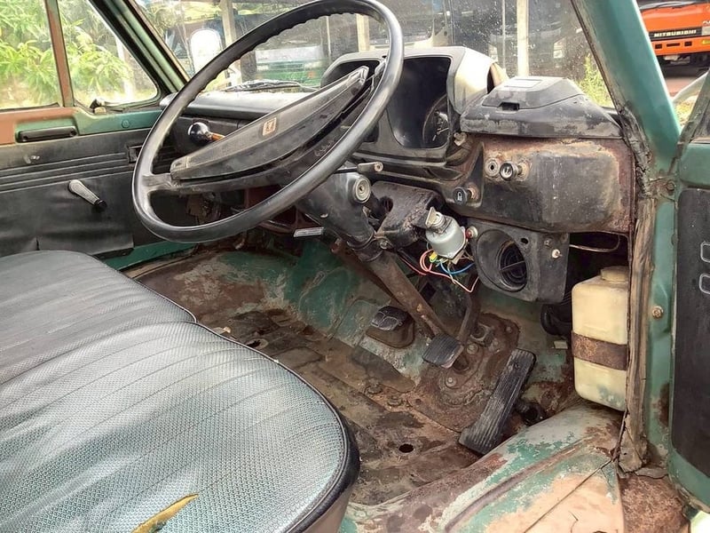 Toyota T 85แรงม้า รถบรรทุก 6ล้อ รถบรรทุกอื่นๆ ปี1977 Toyota T 85แรงม้า รถบรรทุก 6ล้อ รถบรรทุกอื่นๆ ปี1977