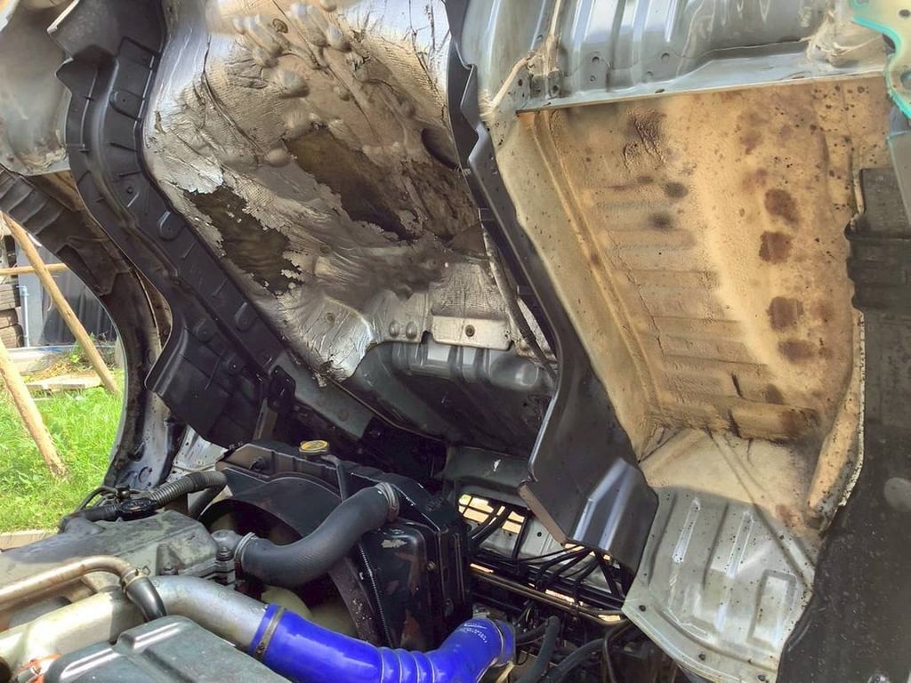 HINO Meca 150แรงม้า รถบรรทุก 6ล้อ กระบะคอกสูง ปี2004 HINO Meca 150แรงม้า รถบรรทุก 6ล้อ กระบะคอกสูง ปี2004