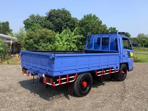 ISUZU Nkr 88แรงม้า รถบรรทุก 4ล้อ กระบะเหล็ก ปี1994 ISUZU Nkr 88แรงม้า รถบรรทุก 4ล้อ กระบะเหล็ก ปี1994