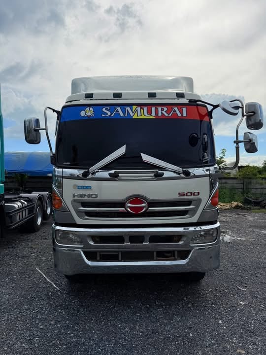 HINO 360แรงก๊าซCNG ปี2555 สิบล้อหัวลาก