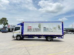 ISUZU.FRR 210 แรงกะบะเหล็กเปิดข้างได้รอบความยาวใน 6.50 เมตร ยางใหม่ 6 เส้น ล้อชุบ  กระจกไฟฟ้าไฟหน้าโปรเจ็คเตอร  จดทะเบียนปี2566 ราคา 1,340,000 บาท