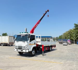 ISUZU FRR 210แรงม้า รถบรรทุก 6ล้อ กระบะเหล็กติดเครน ปี2022 เลขไมล์ 76,506 กม. ISUZU FRR 210แรงม้า รถบรรทุก 6ล้อ กระบะเหล็กติดเครน ปี2022 เลขไมล์ 76,506 กม.