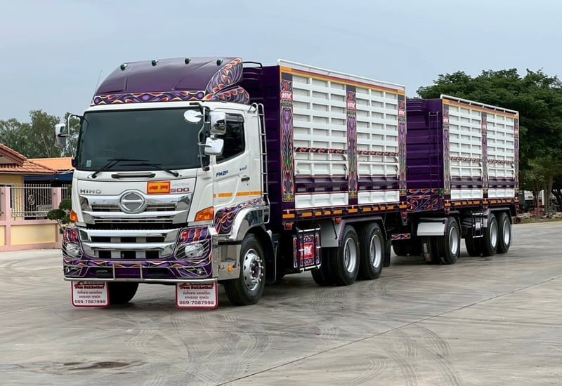 HINO FM2P 380 แม่ลูกไม่ดั้มเลข ไมล์ 77,613 กิโลเมตร แม่ยาว 6.20 ลูกยาว 7.00 สูง 2.20 กว้าง 2.50 เมตร จดทะเบียนปี 2565 ราคา 2,750,000 บาท HINO FM2P 380 แม่ลูกไม่ดั้มเลข ไมล์ 77,613 กิโลเมตร แม่ยาว 6.20 ลูกยาว 7.00 สูง 2.20 กว้าง 2.50 เมตร จดทะเบียนปี 2565 ราคา 2,750,000 บาท