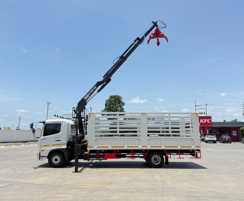 NEW FC9J 175 ติดเฮี๊ยบ 3 ตัน กะบะ 5.65 เมตร สูง 1.80 เมตรเลขไมล์ 8,323 กิโลเมตร จดทะเบียนปี256