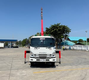 ISUZU FRR 210แรงม้า รถบรรทุก 6ล้อ กระบะเหล็กติดเครน ปี2022 เลขไมล์ 76,506 กม. ISUZU FRR 210แรงม้า รถบรรทุก 6ล้อ กระบะเหล็กติดเครน ปี2022 เลขไมล์ 76,506 กม.