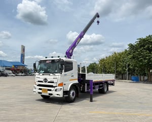 HINO FG8J 240 ติดเครนTADANO ขนาด 5 ตัน 3 ปลอก  กะบะ6.90 เมตร จดทะเบียนปี 2566 ราคา 1,890,000 บาท