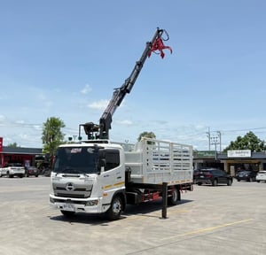 NEW FC9J 175 ติดเฮี๊ยบ 3 ตัน กะบะ 5.65 เมตร สูง 1.80 เมตรเลขไมล์ 8,323 กิโลเมตร จดทะเบียนปี256