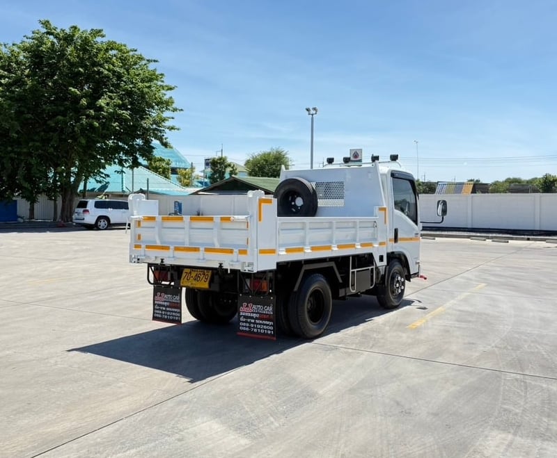 ISUZU  NMR130 130แรงม้า รถบรรทุก 6ล้อ ดั้มพ์ ปี2024 เลขไมล์น้อยกว่า 50,000 กม.