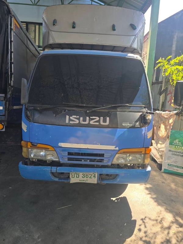 ต้องการขายรถ  NKR 120 แรงม้าปี 51 เอกสารเล่มทะเบียนภาษีครบ+ประกันชั้น1 ตำหนิเครื่องชาร์ปละลายขายตามสภาพ