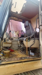 ต้่องการขายรถขุดบูมยาว 18 เมตร CAT 322BL ขายตามสภาพสนใจดูรถได้ที่บ่อวิน ต้่องการขายรถขุดบูมยาว 18 เมตร CAT 322BL ขายตามสภาพสนใจดูรถได้ที่บ่อวิน