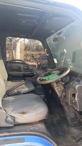 ต้องการขายรถ  NKR 120 แรงม้าปี 51 เอกสารเล่มทะเบียนภาษีครบ+ประกันชั้น1 ตำหนิเครื่องชาร์ปละลายขายตามสภาพ