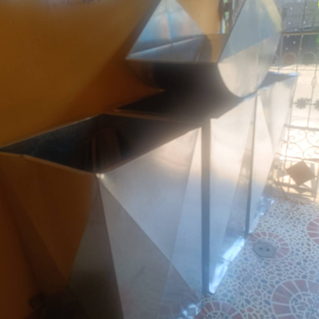 ปล่องดูดอากาศห้องพ่นสีขนาดกว้าง 60 ซม.x 60ซม.x สูง 1.16เมตร