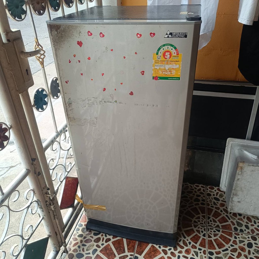 ตู้เย็น Mitsubishi  รุ่น MR1807  6 คิว  ตู้เย็น 1 ประตู 