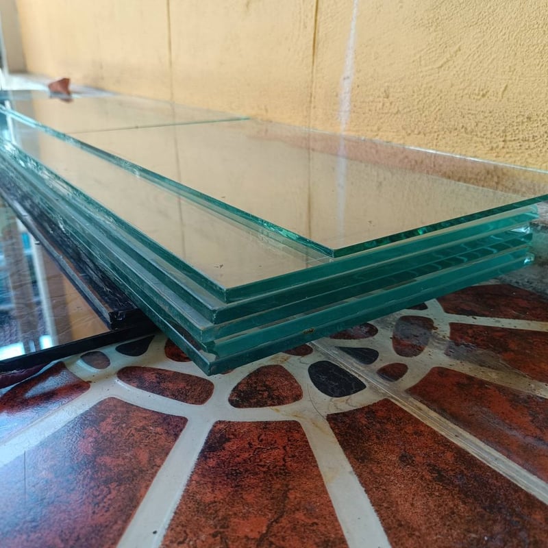 กระจกใส หนา 6 มม.เต็ม กระจกใส หนา 6 มม.เต็ม