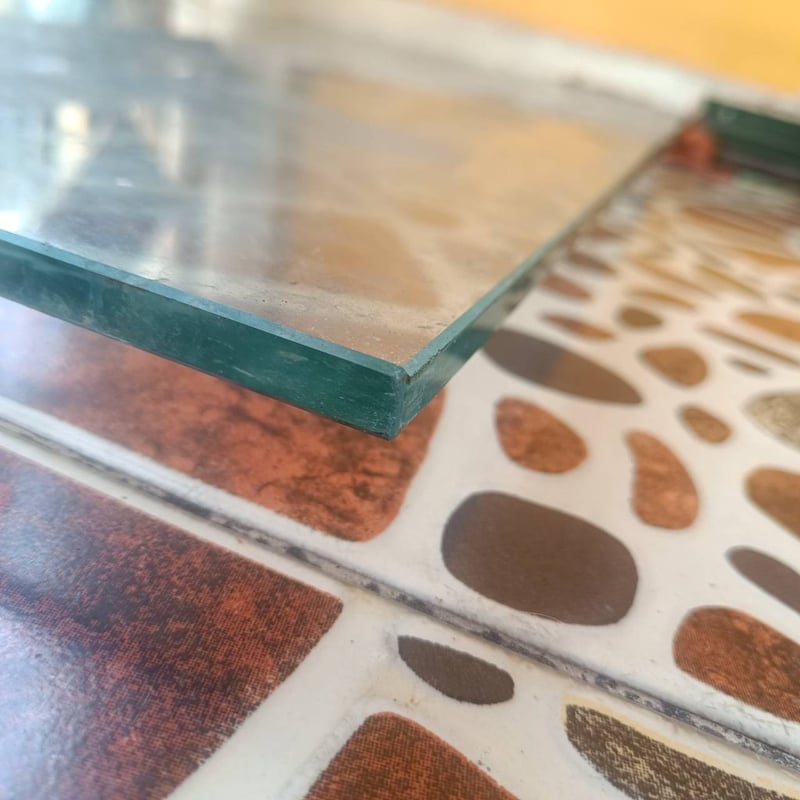 กระจกใส หนา 6 มม.เต็ม กระจกใส หนา 6 มม.เต็ม