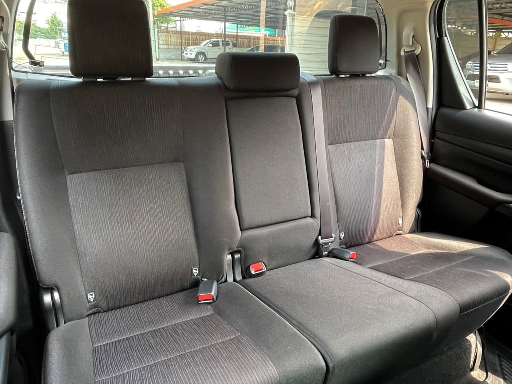 TOYOTA HILUX REVO DOUBLE CAB 2.4 J PLUS PRERUNNER ปี 2019 เกียร์MANUAL สภาพนางฟ้า TOYOTA HILUX REVO DOUBLE CAB 2.4 J PLUS PRERUNNER ปี 2019 เกียร์MANUAL สภาพนางฟ้า