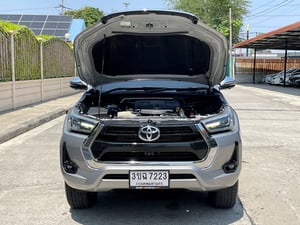 TOYOTA HILUX REVO DOUBLE CAB 2.8 HIGH 4WD ปี 2022 AUTO 4X4 สภาพนางฟ้า