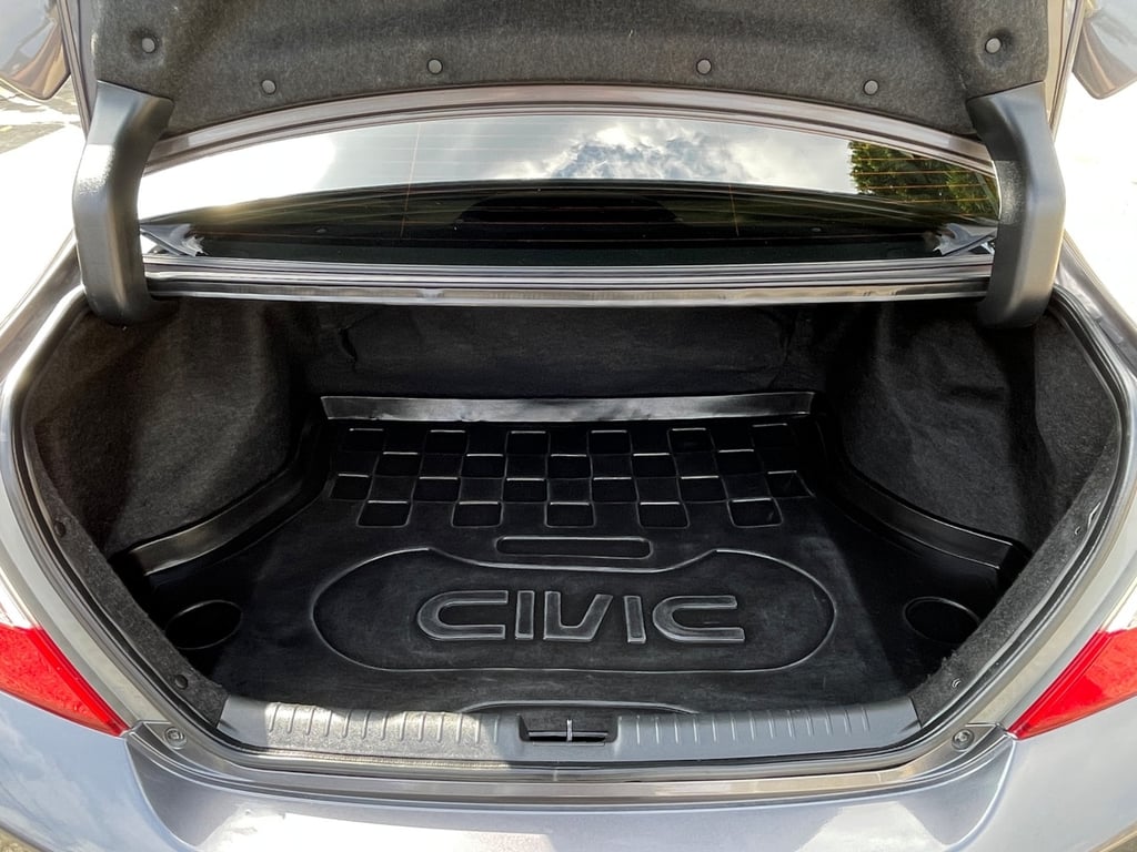 HONDA CIVIC 1.8 ES SPORT (MNC) ปี 2015 AUTO สี Modern Stell สภาพนางฟ้า