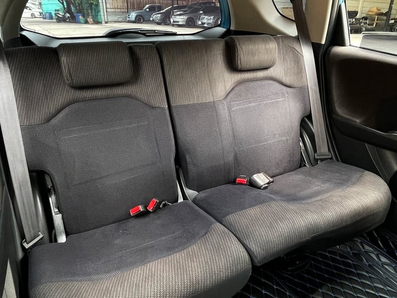 HONDA JAZZ 1.3 HYBRID ปี 2013 AUTO สภาพนางฟ้า HONDA JAZZ 1.3 HYBRID ปี 2013 AUTO สภาพนางฟ้า