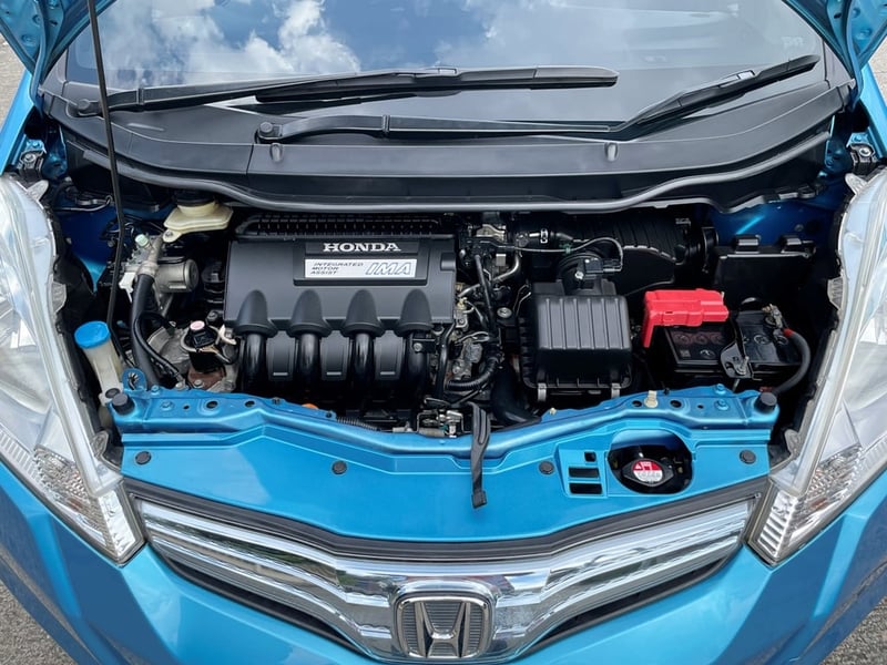 HONDA JAZZ 1.3 HYBRID ปี 2013 AUTO สภาพนางฟ้า HONDA JAZZ 1.3 HYBRID ปี 2013 AUTO สภาพนางฟ้า