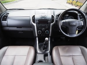 ISUZU D-MAX ALL NEW SPACECAB HI-LANDER 2.5 VGS Z ปี 2013 เกียร์MANUAL สภาพนางฟ้า