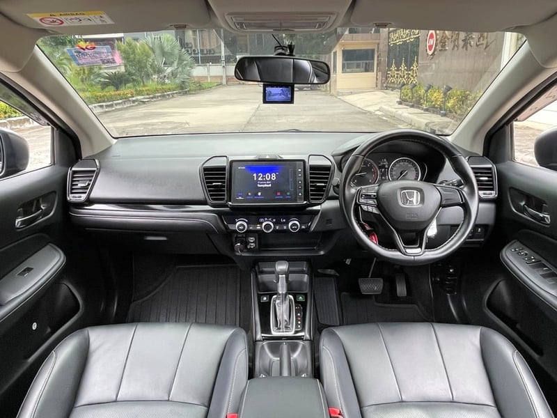 HONDA CITY TURBO 1.0 SV HATCHBACK ปี 2023 สภาพป้ายแดง HONDA CITY TURBO 1.0 SV HATCHBACK ปี 2023 สภาพป้ายแดง