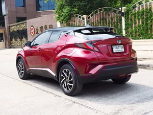 TOYOTA C-HR 1.8 HYBRID MID ปี 2018 สภาพนางฟ้า