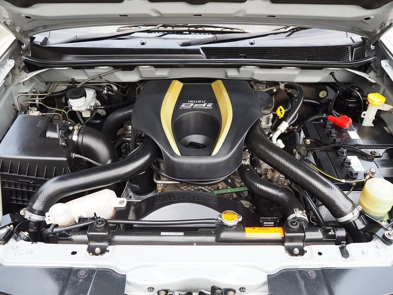 ISUZU D-MAX ALL NEW SPACECAB HI-LANDER 2.5 VGS Z ปี 2013 เกียร์MANUAL สภาพนางฟ้า
