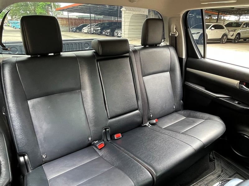 TOYOTA HILUX REVO DOUBLE CAB 2.8 HIGH 4WD ปี 2022 AUTO 4X4 สภาพนางฟ้า TOYOTA HILUX REVO DOUBLE CAB 2.8 HIGH 4WD ปี 2022 AUTO 4X4 สภาพนางฟ้า