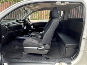 TOYOTA HILUX REVO SMART CAB 2.4 ENTRY Z EDITION ปี 2022 เกียร์Manual สภาพนางฟ้า TOYOTA HILUX REVO SMART CAB 2.4 ENTRY Z EDITION ปี 2022 เกียร์Manual สภาพนางฟ้า
