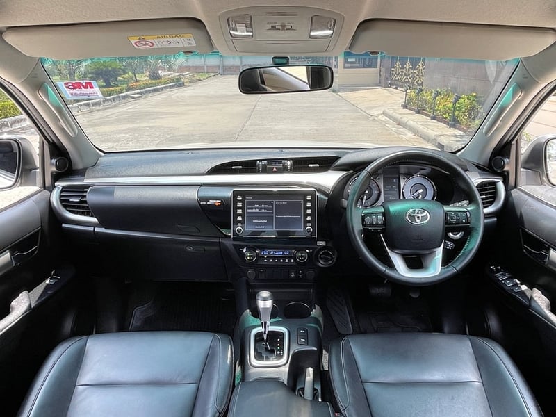 TOYOTA HILUX REVO DOUBLE CAB 2.8 HIGH 4WD ปี 2022 AUTO 4X4 สภาพนางฟ้า
