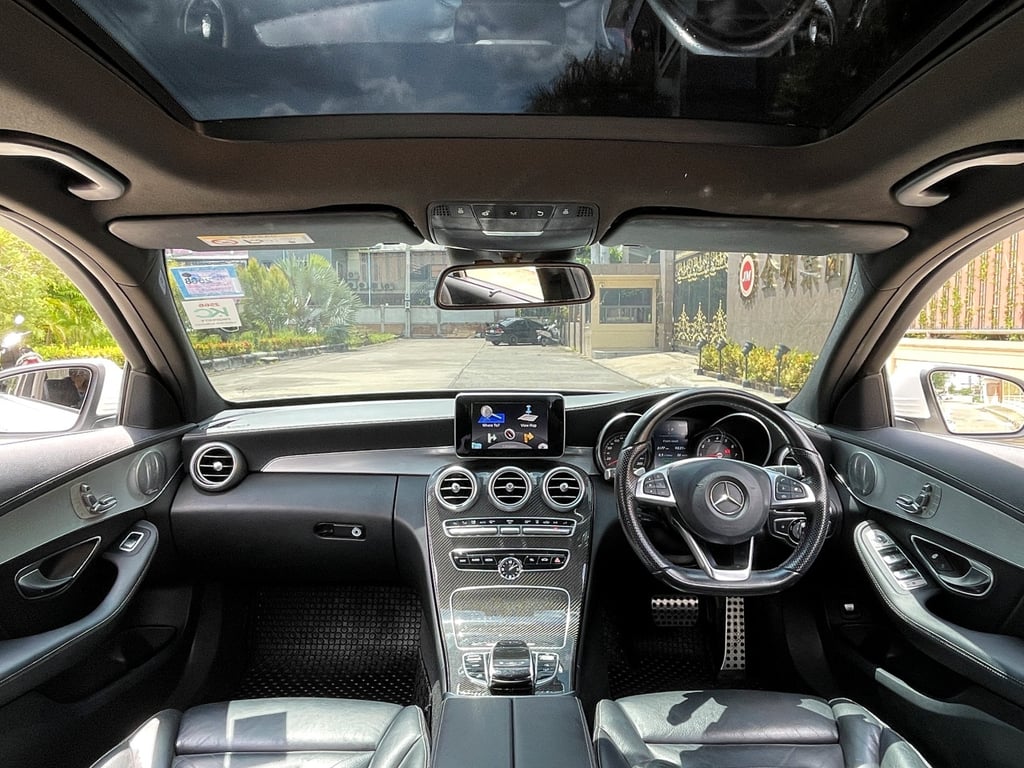 MERCEDES BENZ C350 E 2.0 AMG DYNAMIC ปี 2017 สภาพนางฟ้า