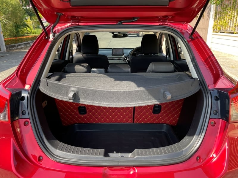 MAZDA 2 1.3 SKYACTIVE SPORT HIGH CONNECT (MNC) ปี 2019 สภาพนางฟ้า