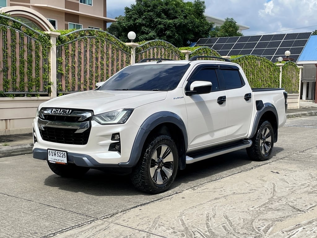 ISUZU D-MAX ALL NEW BLUE POWER CAB-4 HI-LANDER 1.9 Ddi ZP ปี 2020 สภาพนางฟ้า ISUZU D-MAX ALL NEW BLUE POWER CAB-4 HI-LANDER 1.9 Ddi ZP ปี 2020 สภาพนางฟ้า