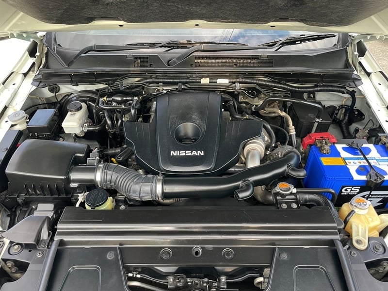 NISSAN NP300 NAVARA KING CAB 2.5 E ปี 2019 เกียร์MANUAL 6 Speed สภาพนางฟ้า