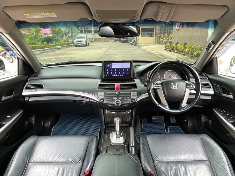 HONDA ACCORD 2.4 EL (Navi)(MNC) ปี 2012 สภาพนางฟ้า HONDA ACCORD 2.4 EL (Navi)(MNC) ปี 2012 สภาพนางฟ้า