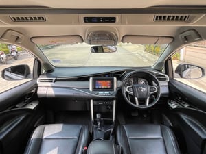 TOYOTA INNOVA CRYSTA 2.8 G ปี 2018 สภาพนางฟ้า TOYOTA INNOVA CRYSTA 2.8 G ปี 2018 สภาพนางฟ้า