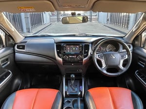 MITSUBISHI TRITON ALL NEW DOUBLE CAB 2.4 PLUS ATHLETE ปี 2018 AUTO สภาพนางฟ้า