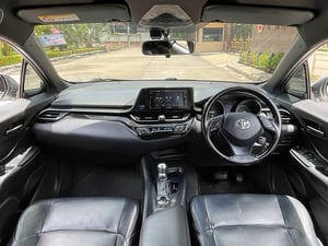 TOYOTA C-HR 1.8 ENTRY ปี 2018 สภาพนางฟ้า