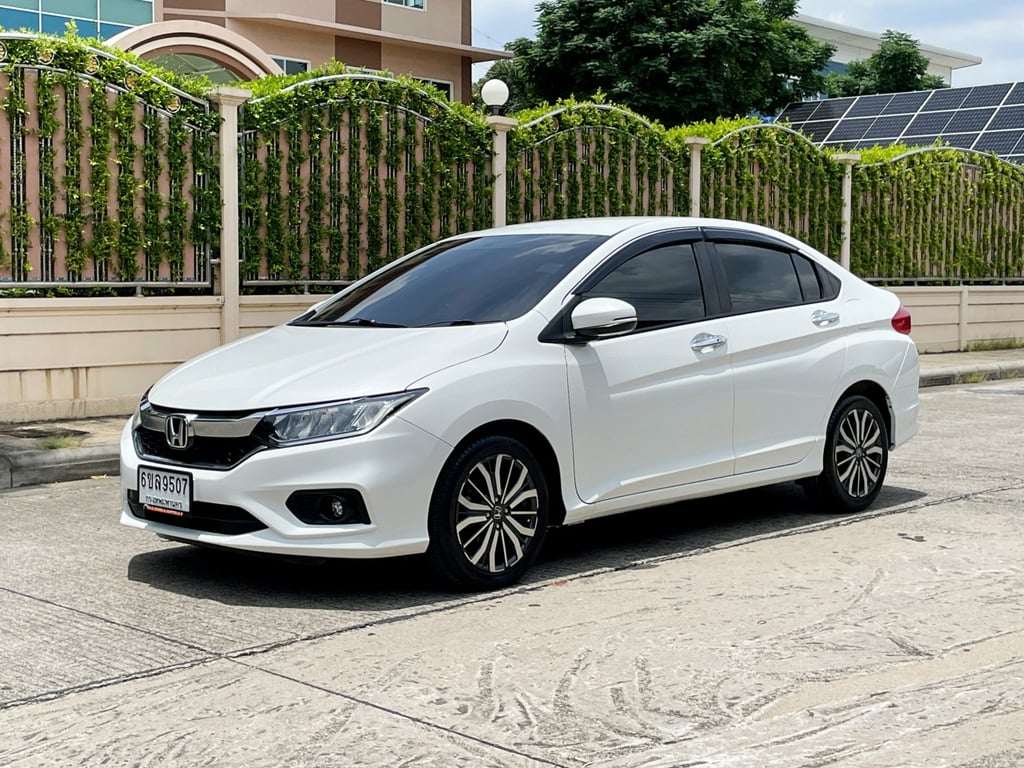 HONDA CITY 1.5 SV i-VTEC ปี 2017 AUTO CVT สภาพนางฟ้า HONDA CITY 1.5 SV i-VTEC ปี 2017 AUTO CVT สภาพนางฟ้า