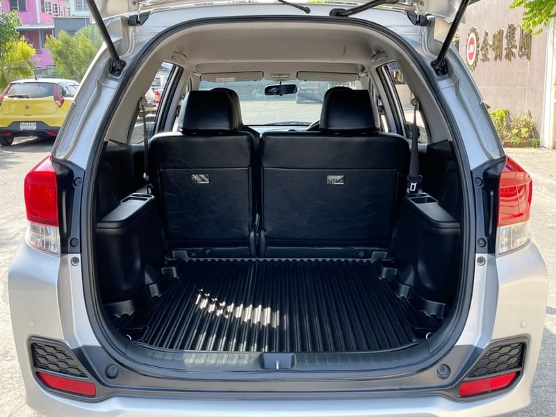 HONDA MOBILIO 1.5 S ปี 2015 AUTO