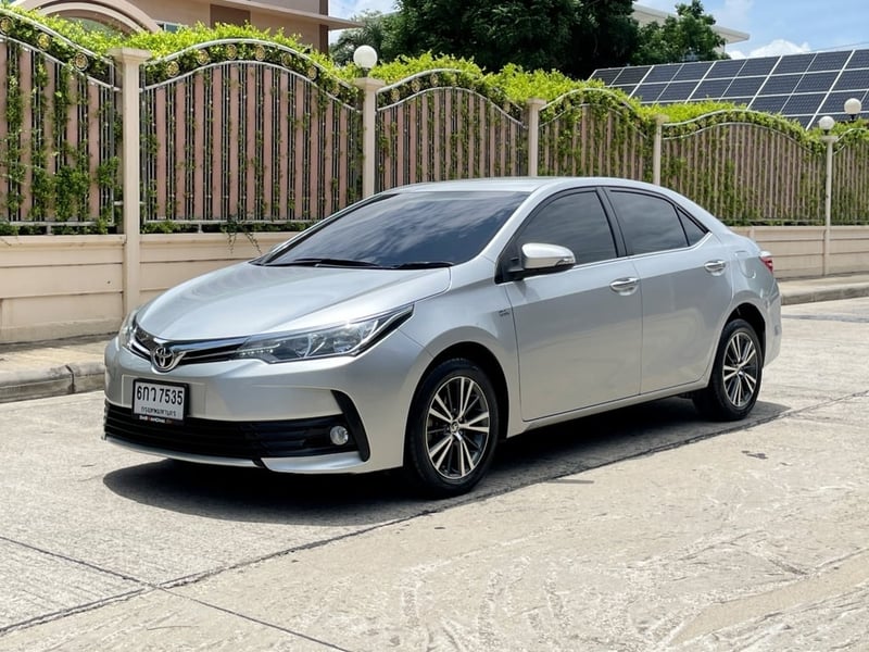 TOYOTA COROLLA ALTIS 1.8 E CVT ปี 2017 สภาพนางฟ้า