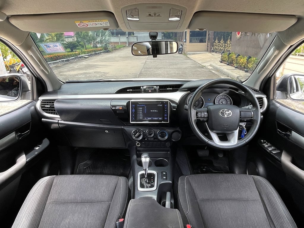 TOYOTA HILUX REVO DOUBLE CAB 2.4 E PLUS PRERUNNER ปี 2019 เกียร์AUTO สภาพนางฟ้า TOYOTA HILUX REVO DOUBLE CAB 2.4 E PLUS PRERUNNER ปี 2019 เกียร์AUTO สภาพนางฟ้า